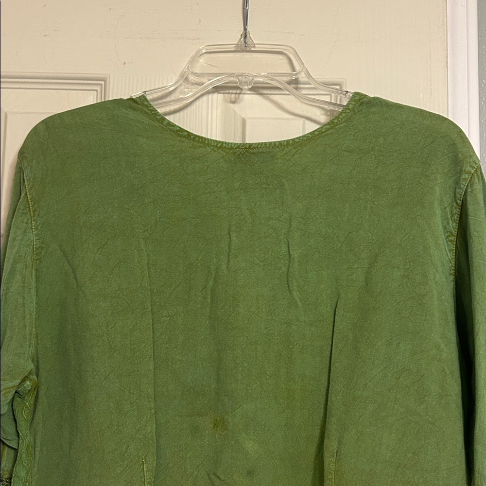 2/$13, 3/$20 Sacred Threads green blouse embroidered - Picture 6 of 8